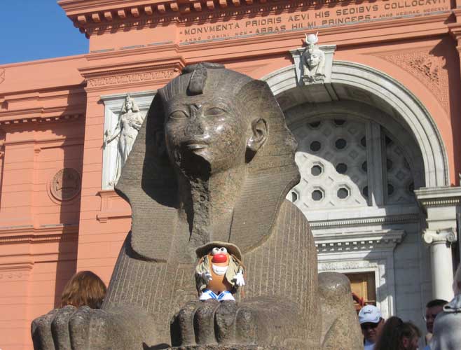 Spud poses with a sphinx outside the Cairo Museum of Antiquities